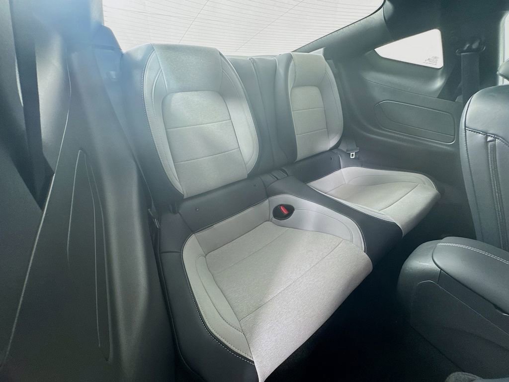 Used 2024 Ford Mustang Coupe image 31