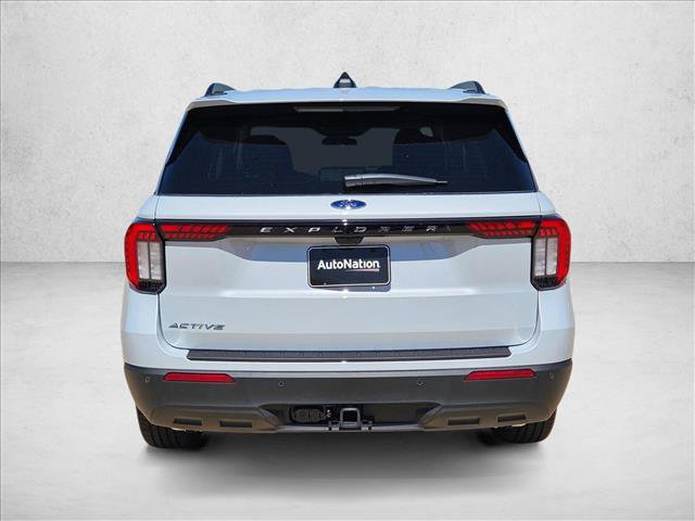 New 2026 Ford Explorer Active RWD image 8