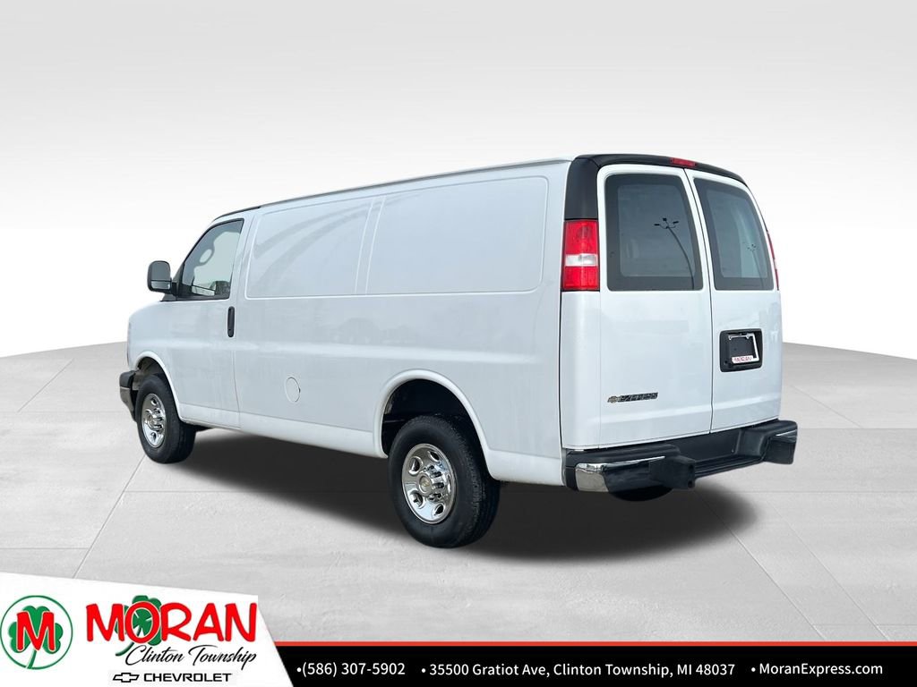 Certified 2024 Chevrolet Express 2500 w/ Driver Convenience Package image 4