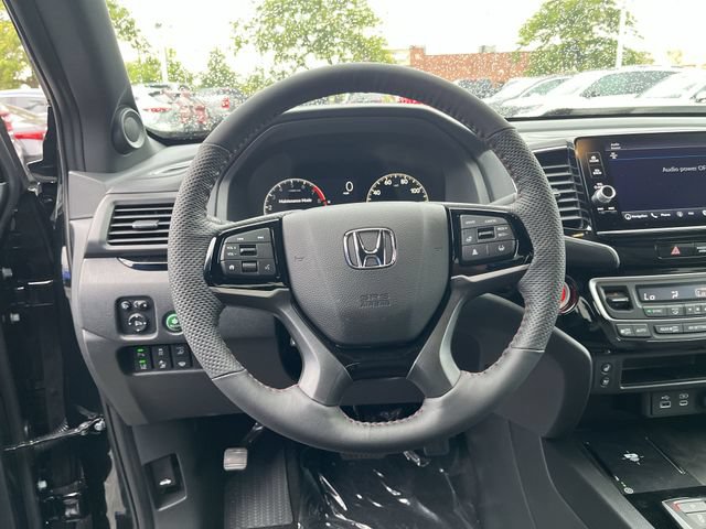 New 2026 Honda Ridgeline Black Edition image 13