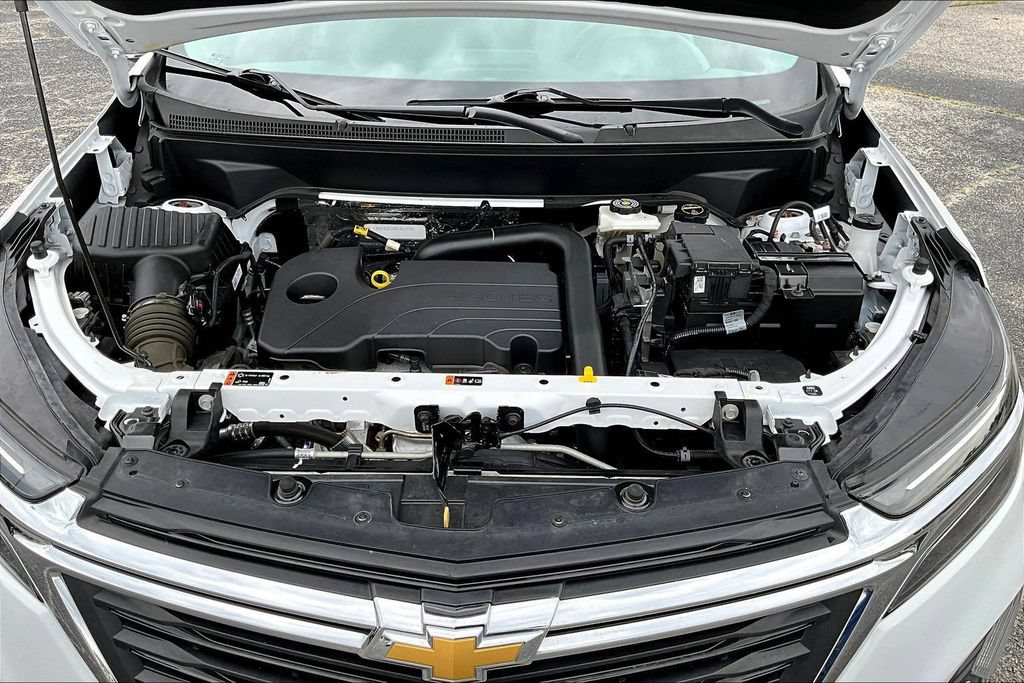 Used 2024 Chevrolet Equinox LT AWD/4WD image 32