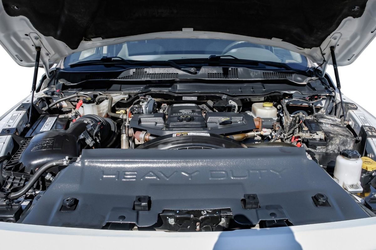 Used 2018 RAM 2500 Tradesman w/ Chrome Appearance Group image 57