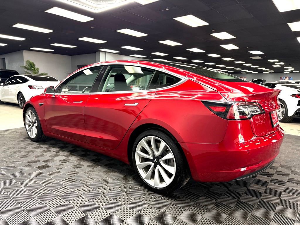 Used 2018 Tesla Model 3 Long Range AWD/4WD image 9