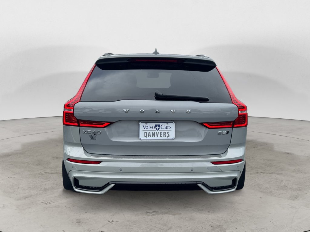 Certified 2024 Volvo XC60 B5 Plus w/ Protection Package Premier AWD/4WD image 5