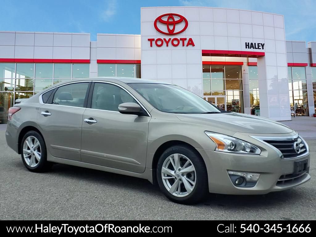 Used 2013 Nissan Altima 2.5 SL w/ 2.5 Moonroof Pkg FWD image 1