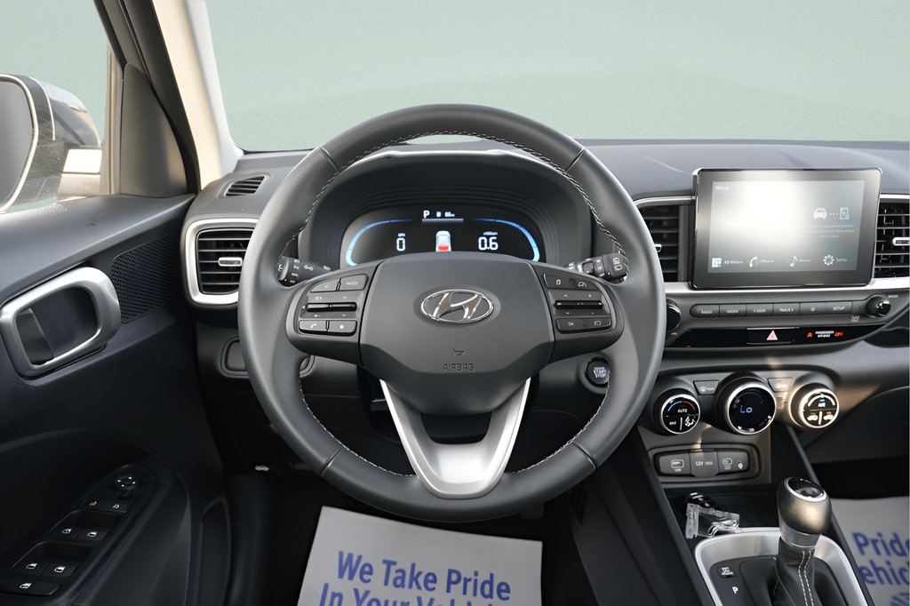 Certified 2026 Hyundai Venue SEL FWD image 15