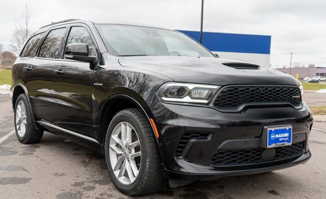Used 2025 Dodge Durango R/T AWD/4WD image 4