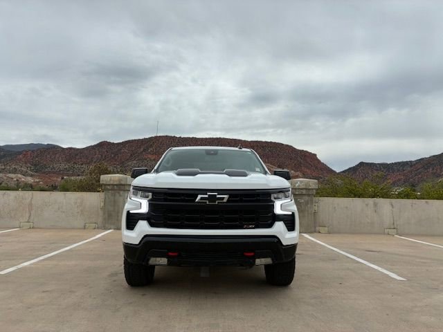 Used 2024 Chevrolet Silverado 1500 LT Trail Boss w/ Protection Package AWD/4WD image 5