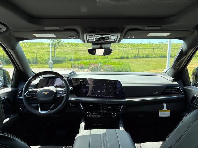 New 2026 Chevrolet Suburban High Country AWD/4WD image 19