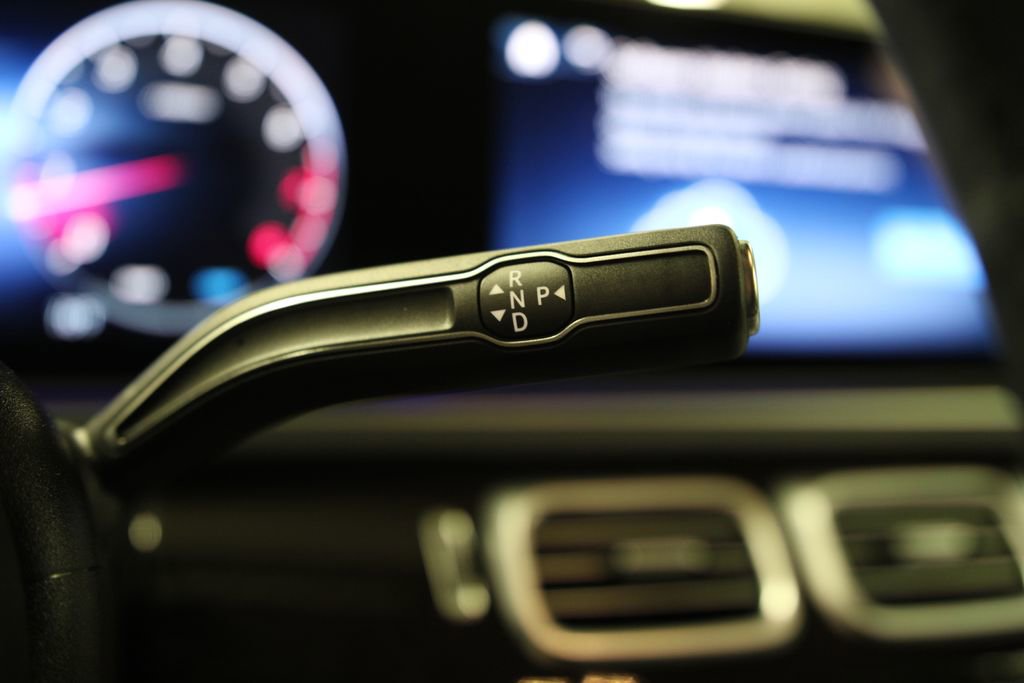 Certified 2025 Mercedes-Benz GLE 350 4MATIC image 21