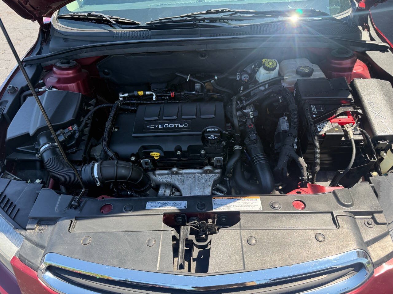 Used 2016 Chevrolet Cruze LT w/ Technology Package FWD image 25