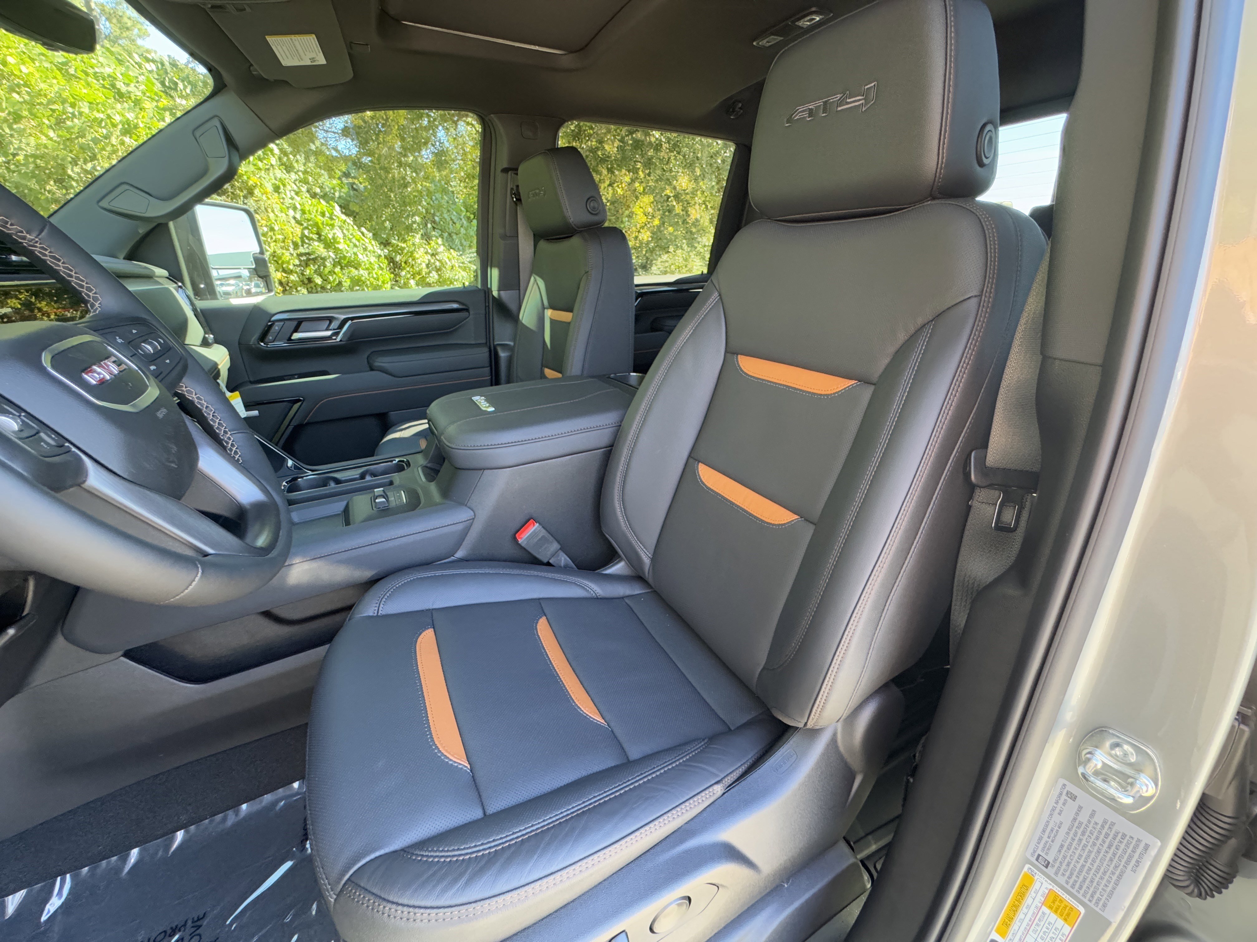 New 2026 GMC Sierra 2500 AT4 w/ AT4 Premium Plus Package image 23