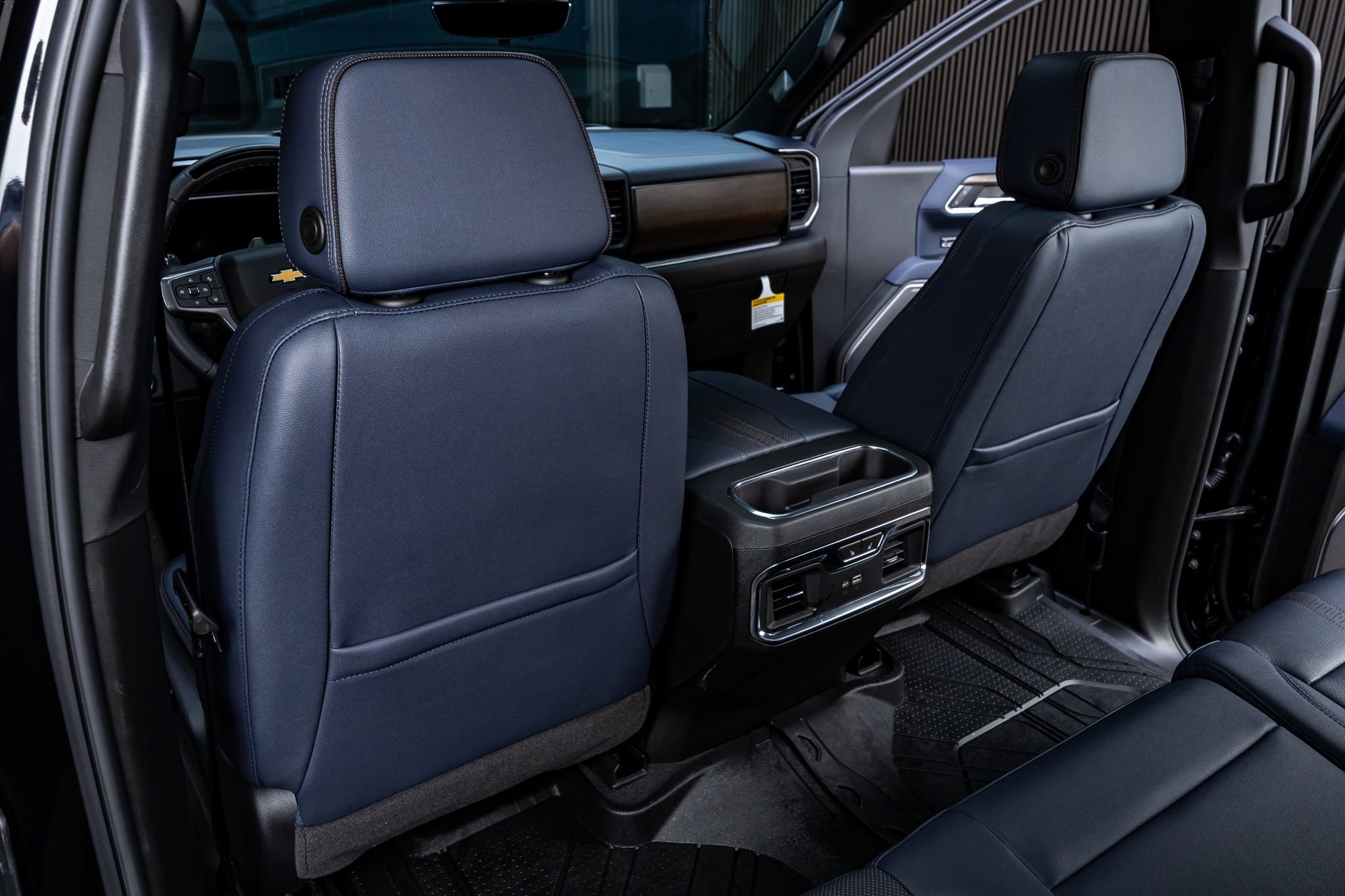 Used 2026 Chevrolet Silverado 1500 High Country image 34