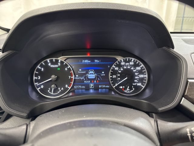 Used 2025 Nissan Altima 2.5 SV FWD image 24