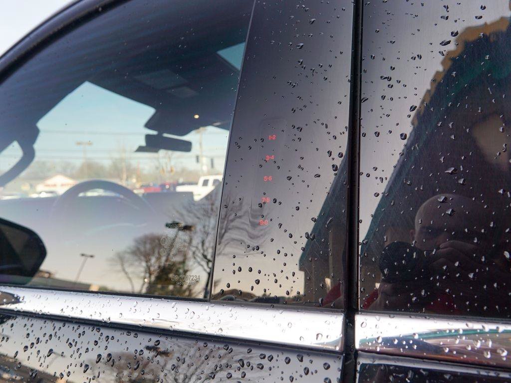 Used 2023 Lincoln Navigator L Black Label AWD/4WD image 10