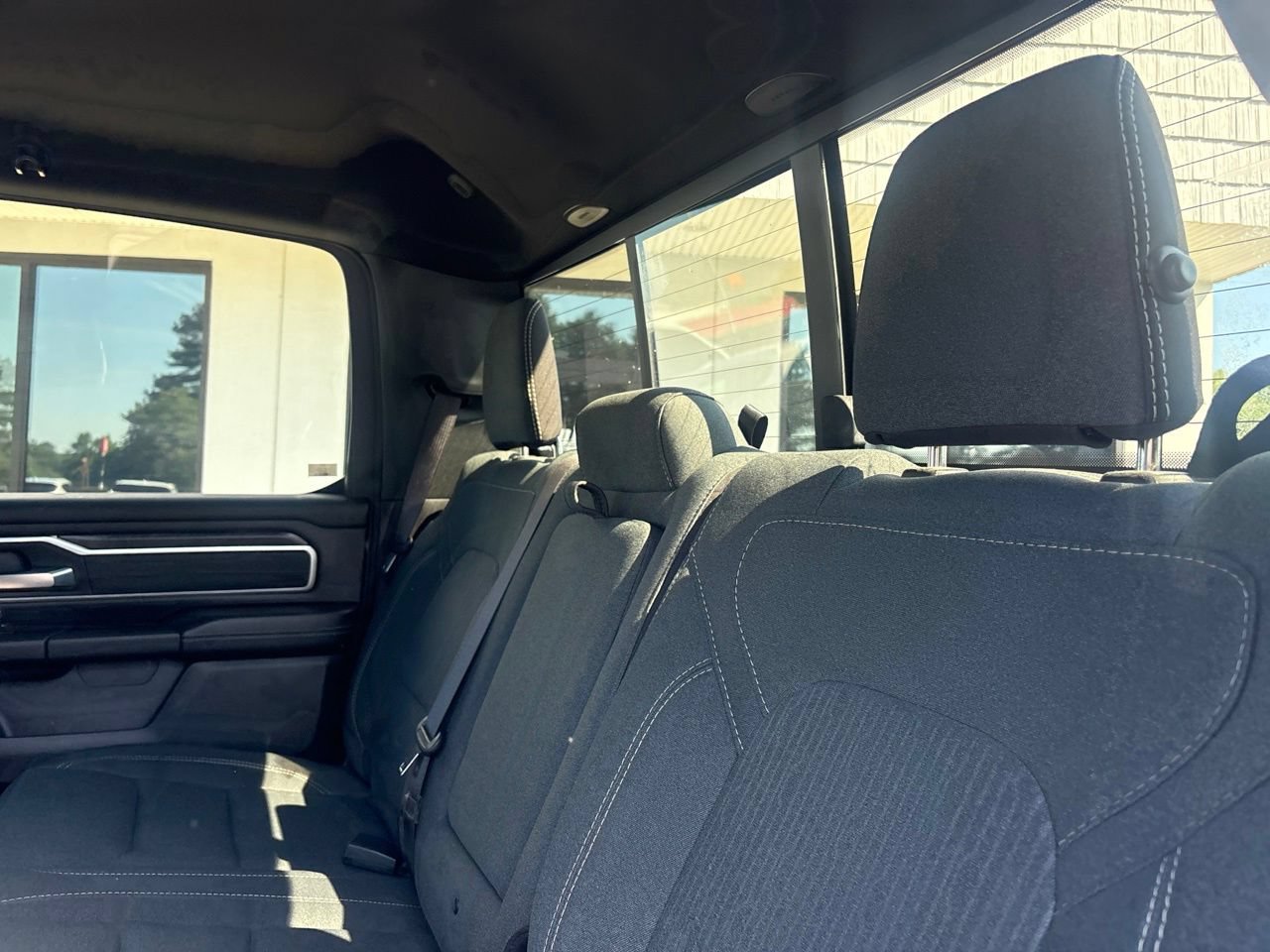 Used 2022 RAM 1500 Big Horn AWD/4WD image 5