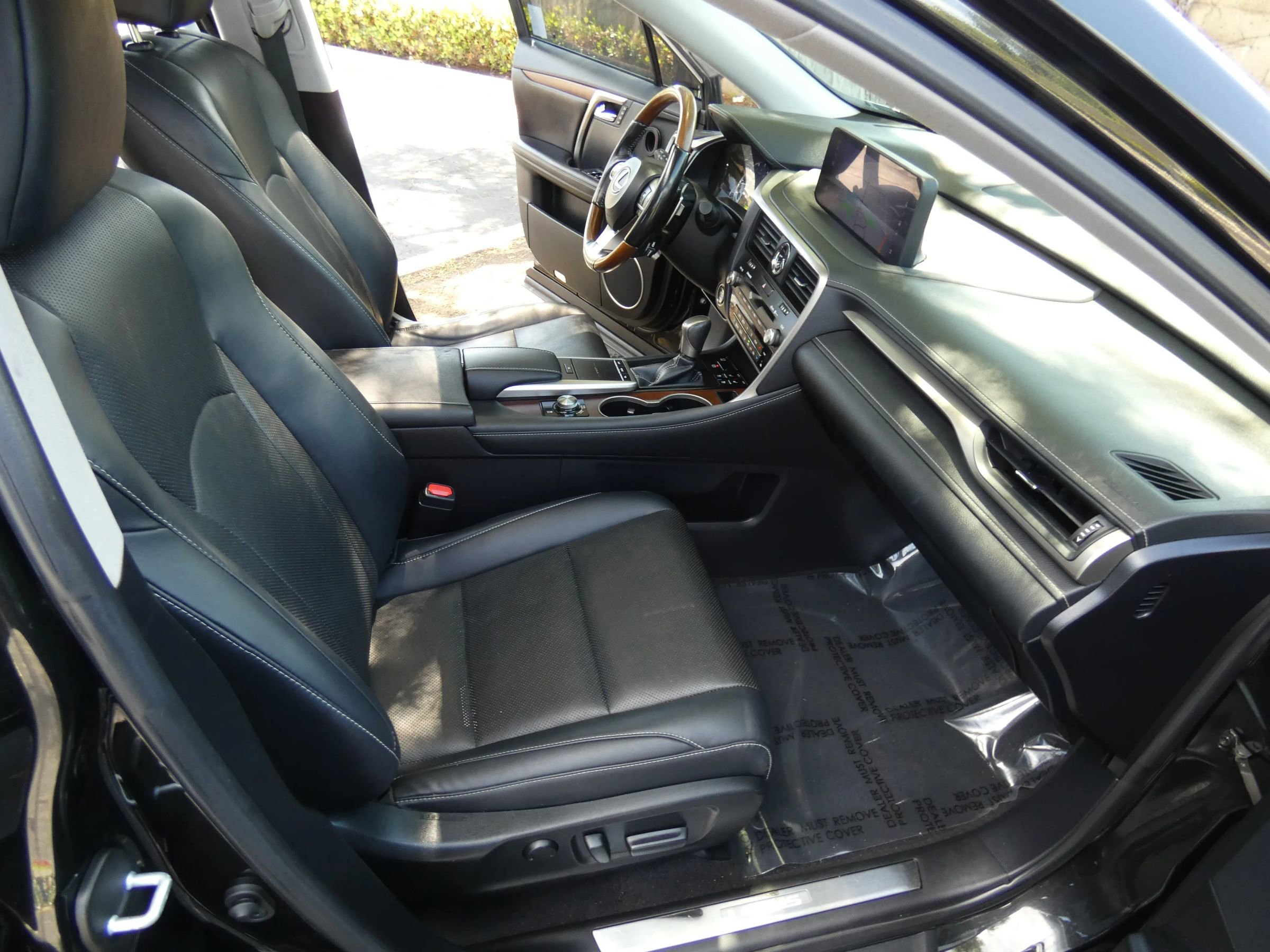 Used 2020 Lexus RX 350L FWD w/ Premium Package image 24