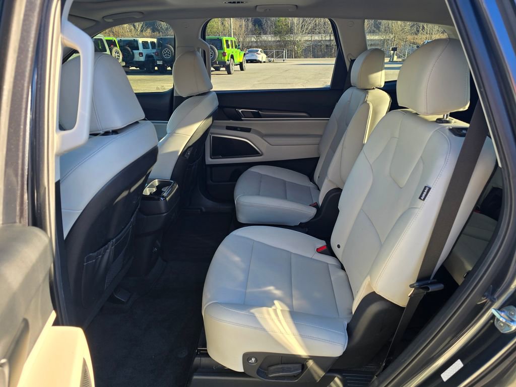 Used 2023 Kia Telluride S w/ S Sunroof Package image 10