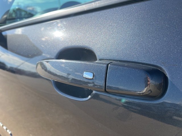 Used 2022 Chevrolet Equinox LS w/ LS Convenience Package image 60