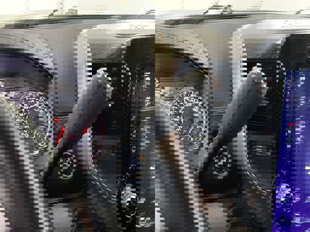 Used 2020 RAM 2500 Laramie image 26