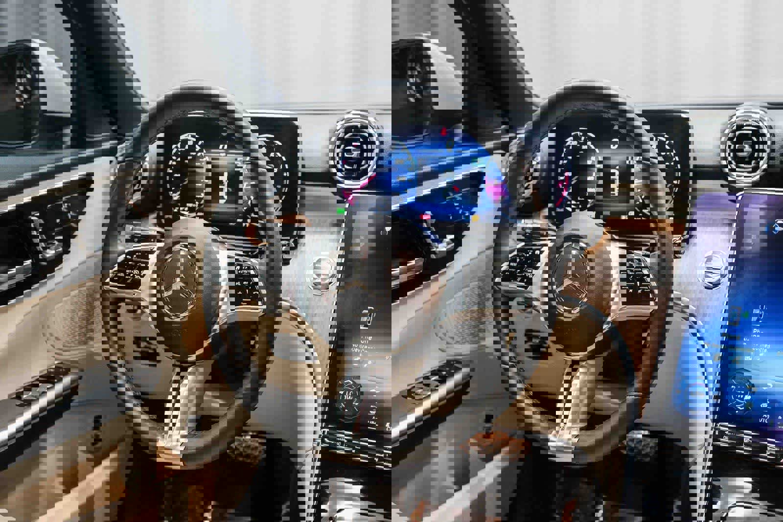 Certified 2023 Mercedes-Benz C 300 4MATIC Sedan image 15