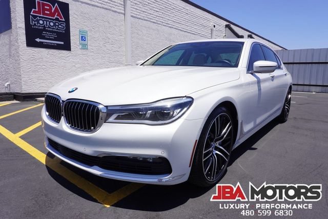 Used 2018 BMW 750i RWD image 46