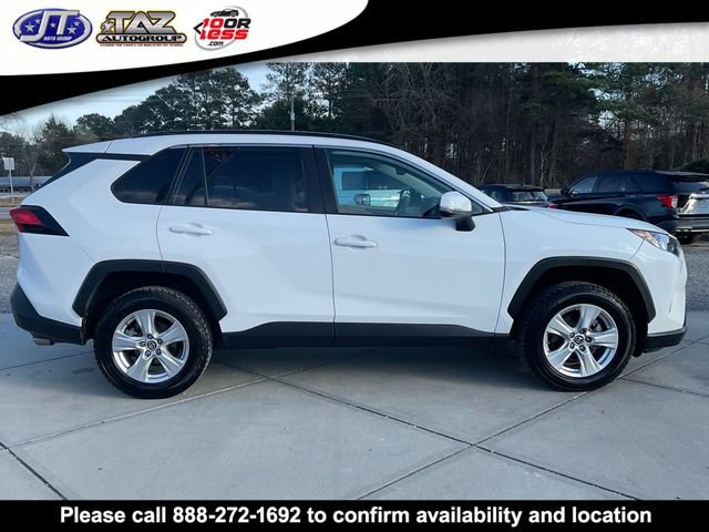Used 2019 Toyota RAV4 XLE FWD image 8