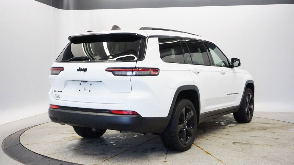 Certified 2022 Jeep Grand Cherokee L Laredo image 6