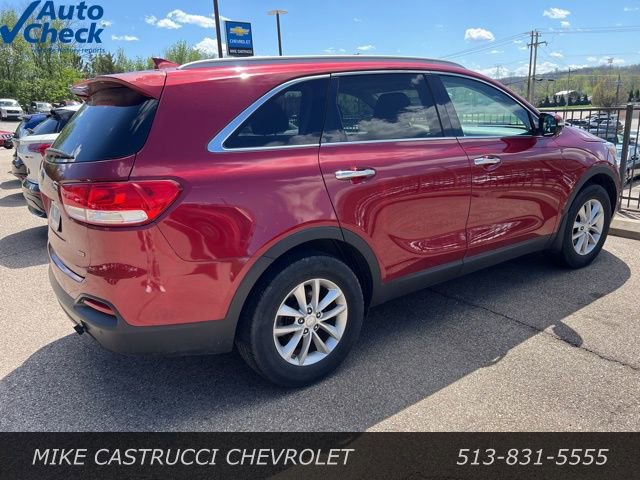 Used 2016 Kia Sorento LX w/ LX Convenience Package image 3