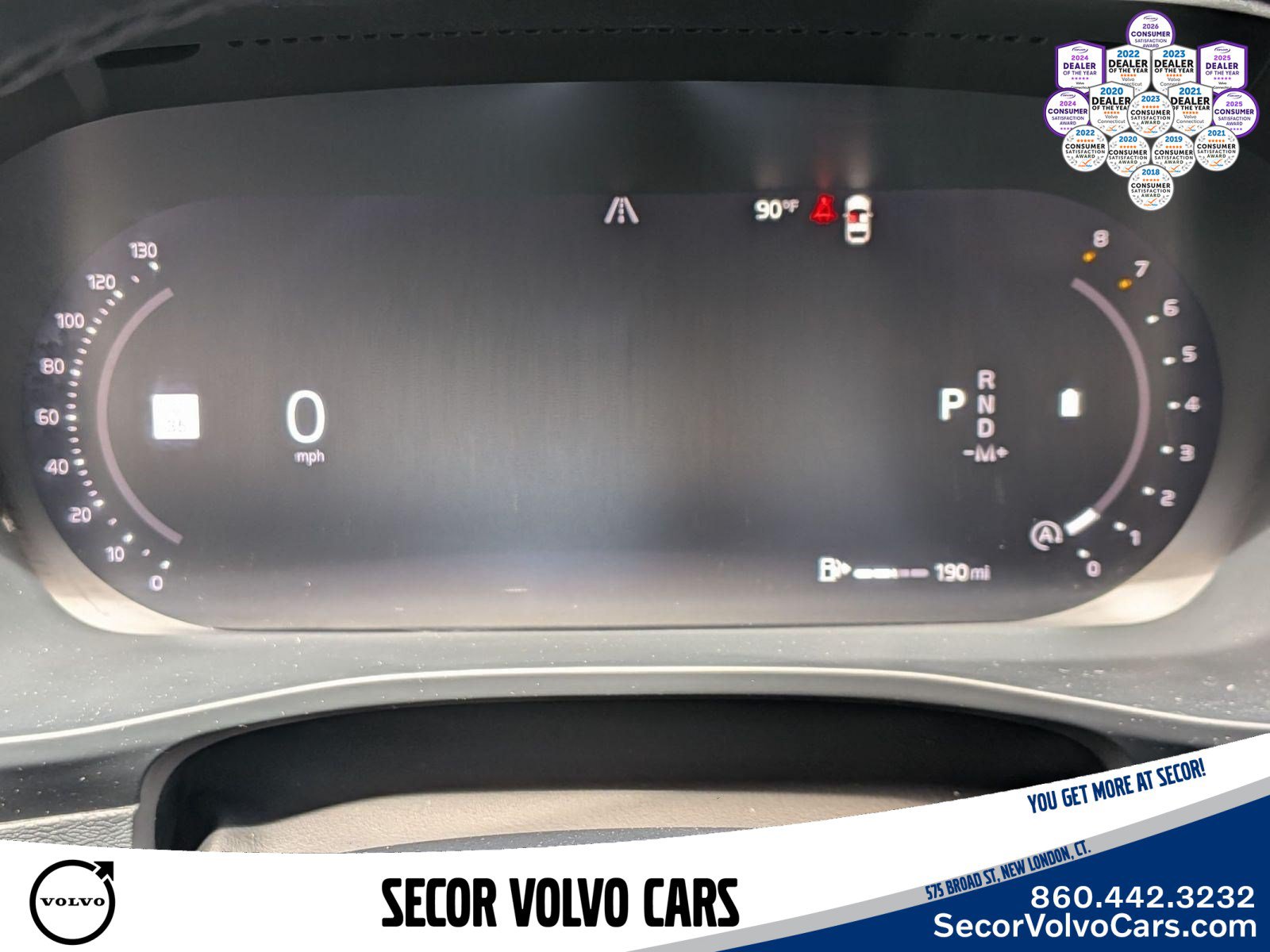 Used 2024 Volvo XC40 B5 Plus w/ Protection Package Premier AWD/4WD image 23