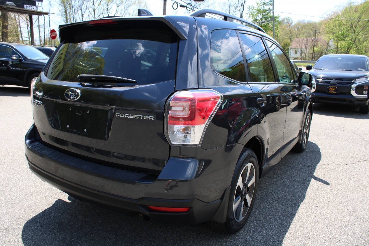 Used 2018 Subaru Forester 2.5i Premium w/ Protection Package #1 AWD/4WD image 8