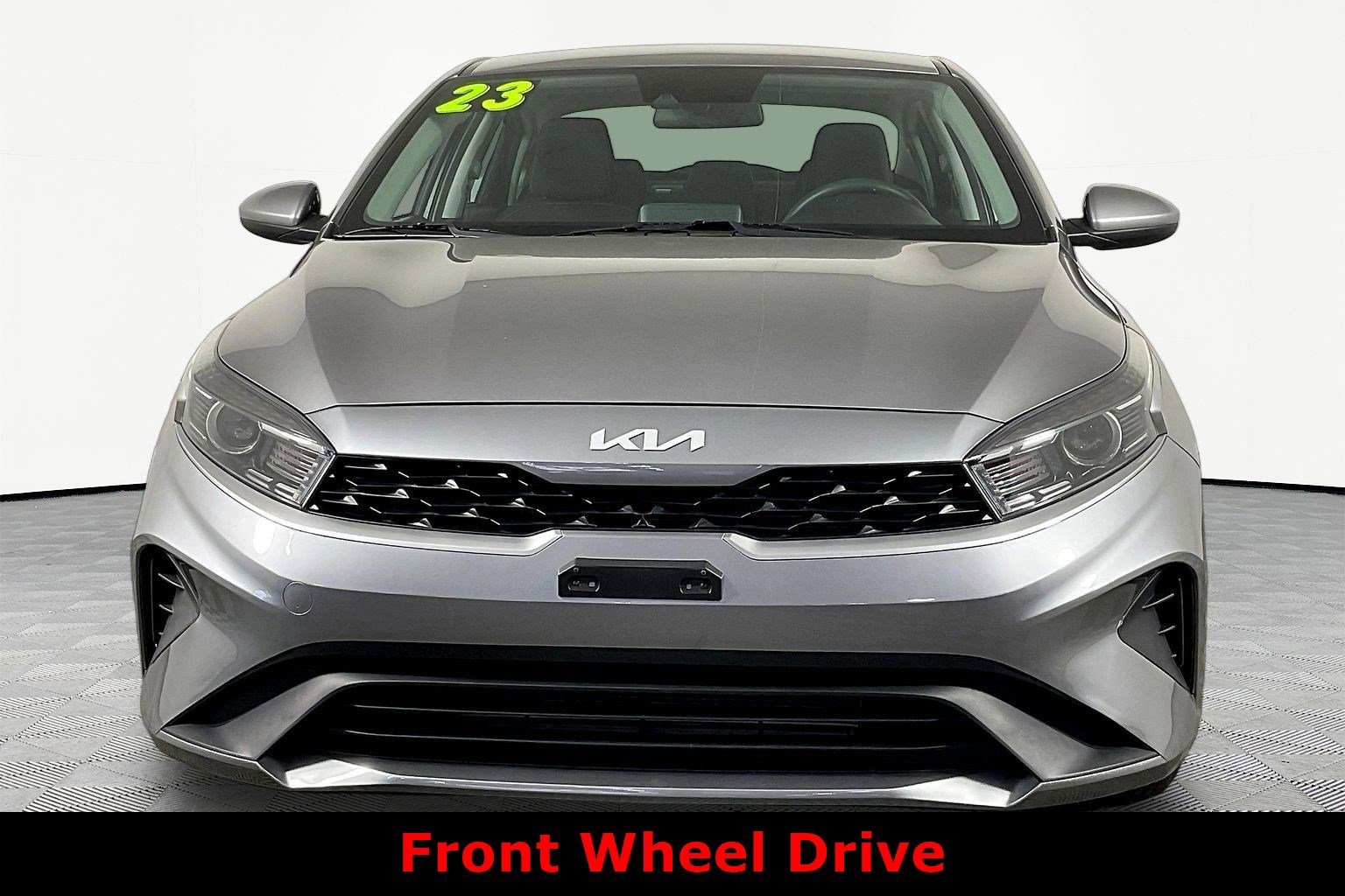 Certified 2023 Kia Forte LXS image 2