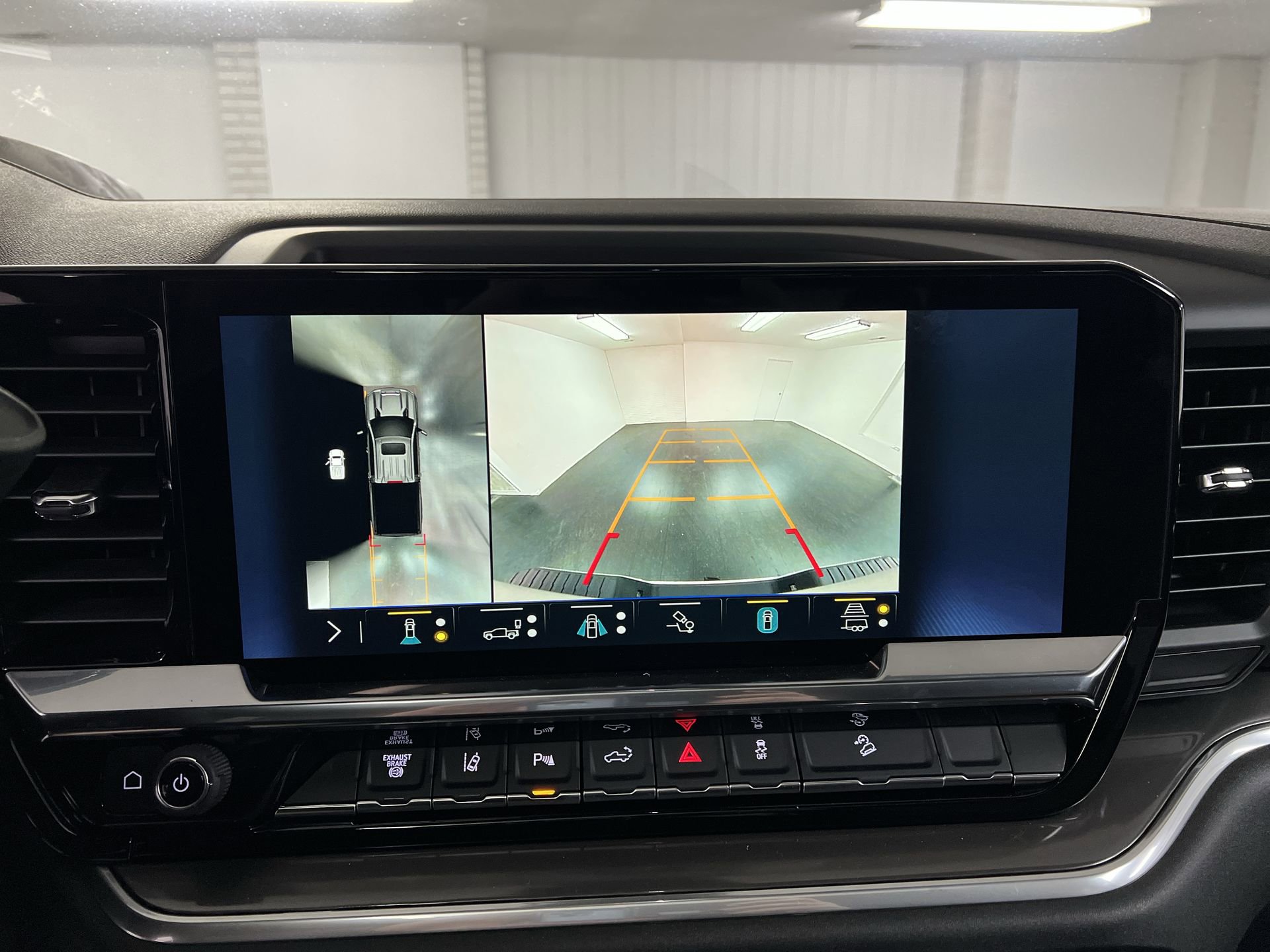 New 2025 Chevrolet Silverado 2500 High Country w/ Technology Package image 51