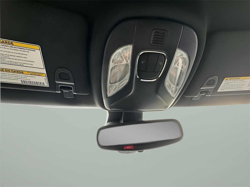 Used 2025 Jeep Compass Sport image 22