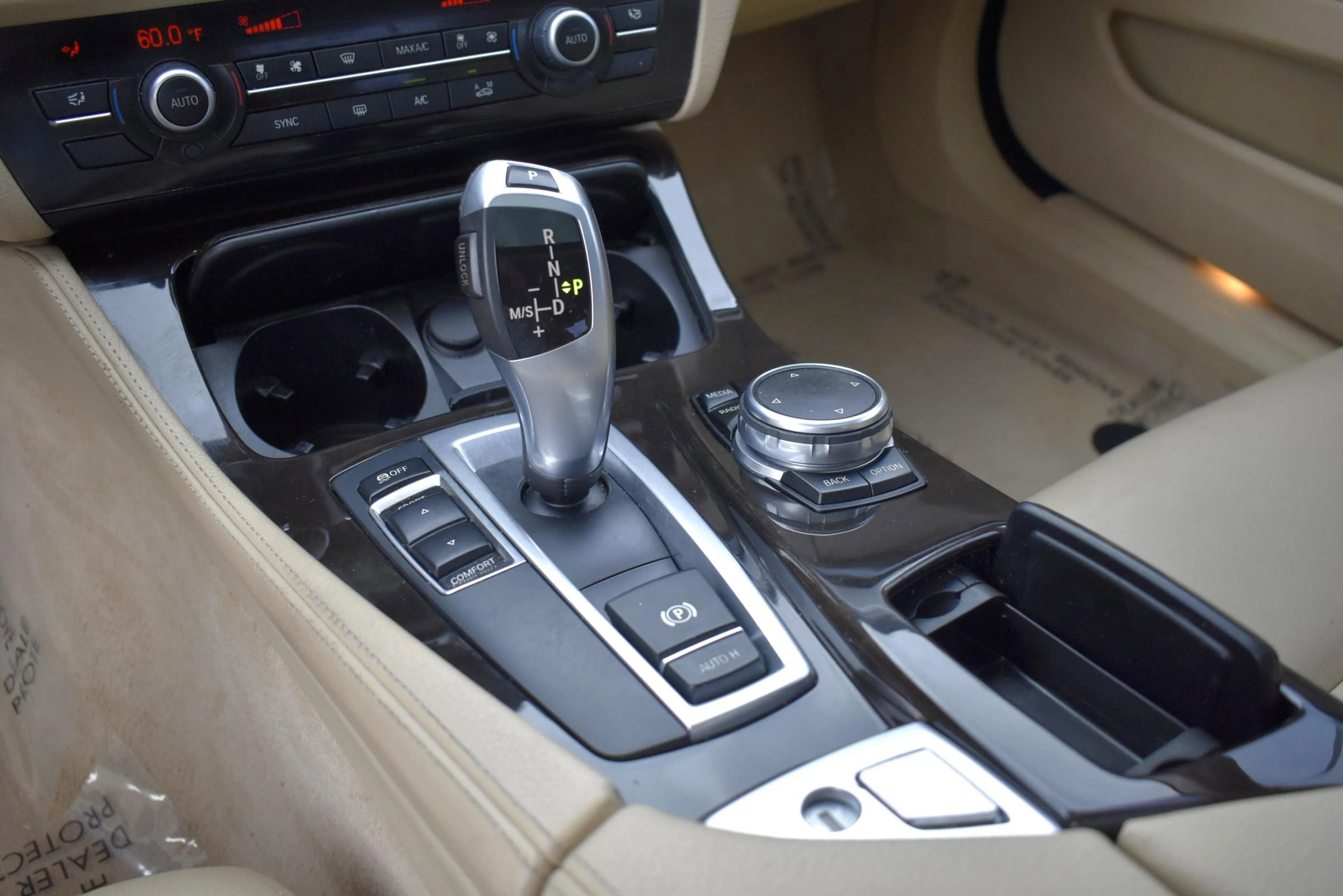 Used 2015 BMW 528i Sedan image 26