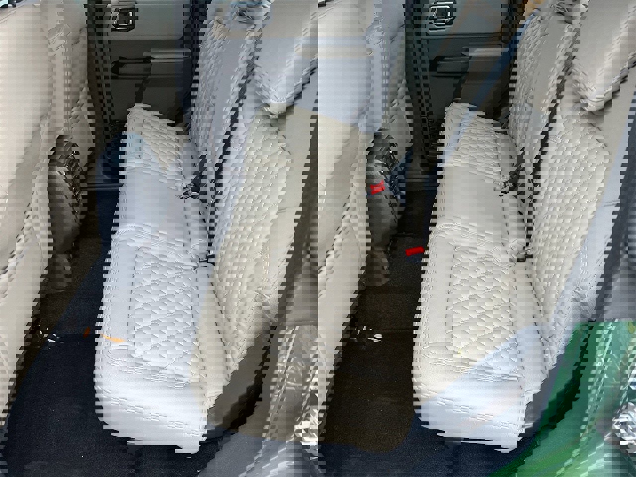 New 2025 Ford Bronco 4-Door image 17