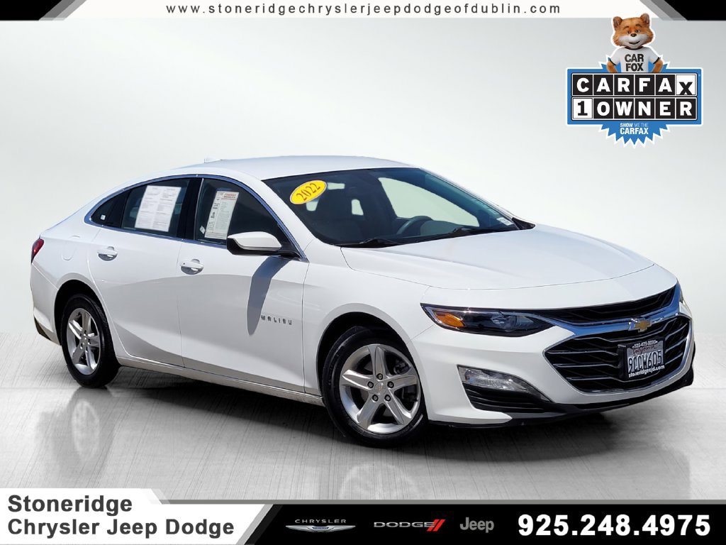 Used 2022 Chevrolet Malibu LT FWD image 1
