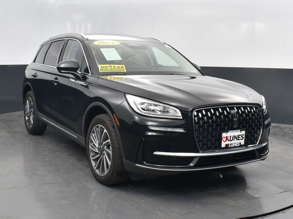Used 2024 Lincoln Corsair Reserve AWD/4WD image 6