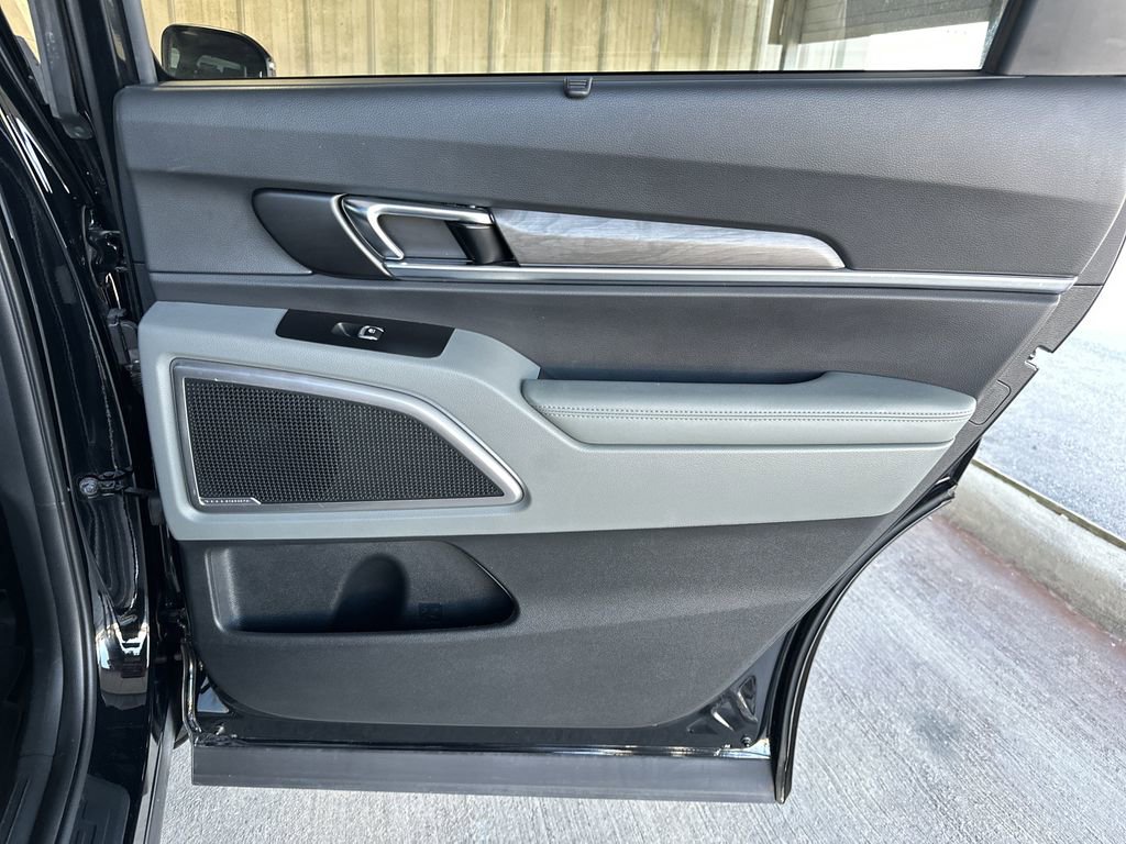 Used 2024 Kia Telluride EX X-Line image 36