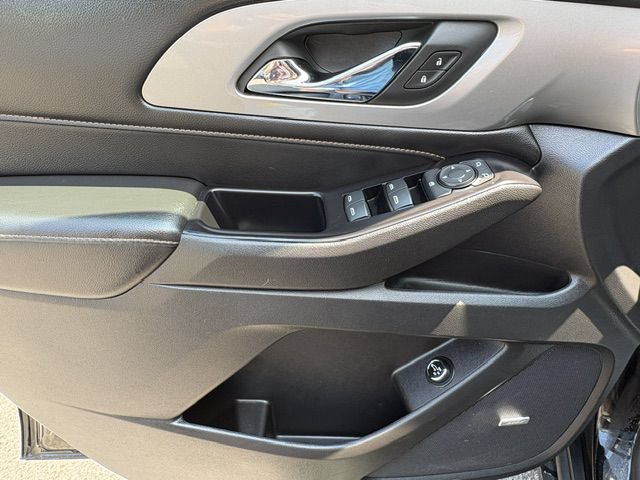 Used 2018 Chevrolet Traverse LT AWD/4WD image 14