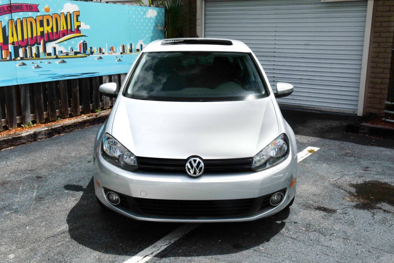 Used 2011 Volkswagen Golf TDI FWD image 2