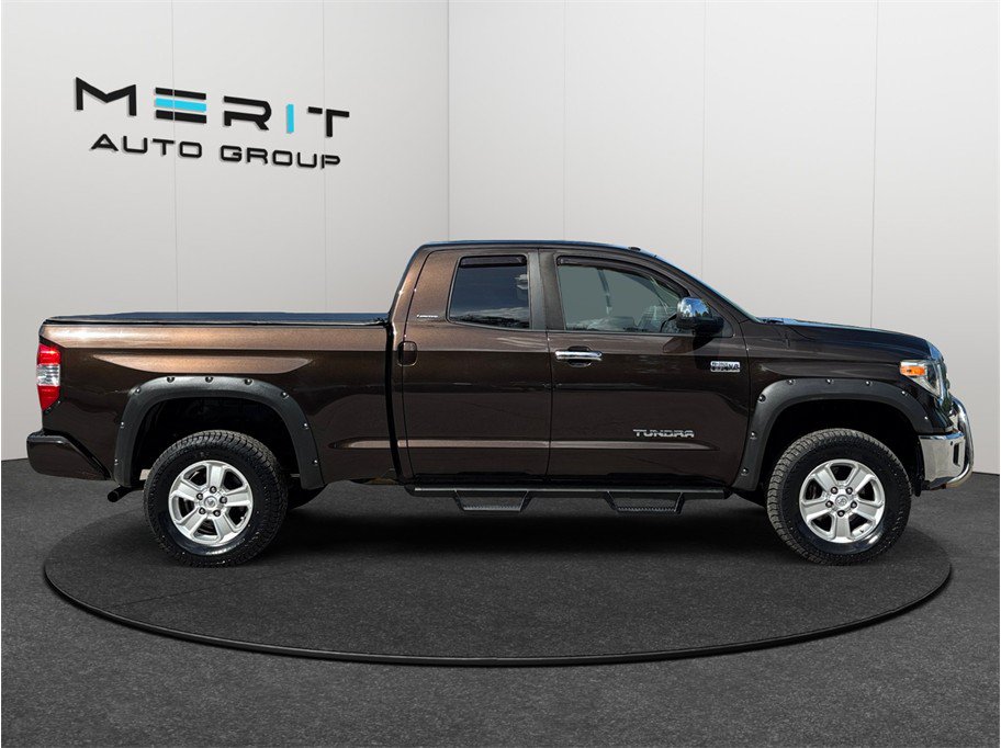 Used 2019 Toyota Tundra Limited w/ Limited Premium Package AWD/4WD image 10