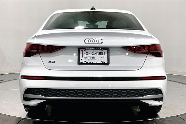 Used 2025 Audi A3 2.0T Premium w/ Convenience Package AWD/4WD image 3