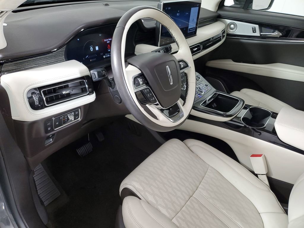 Certified 2023 Lincoln Nautilus Black Label w/ Class II Trailer Tow Package AWD/4WD image 20