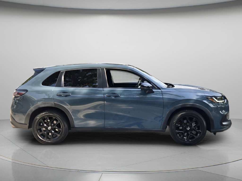 Certified 2023 Honda HR-V Sport image 3
