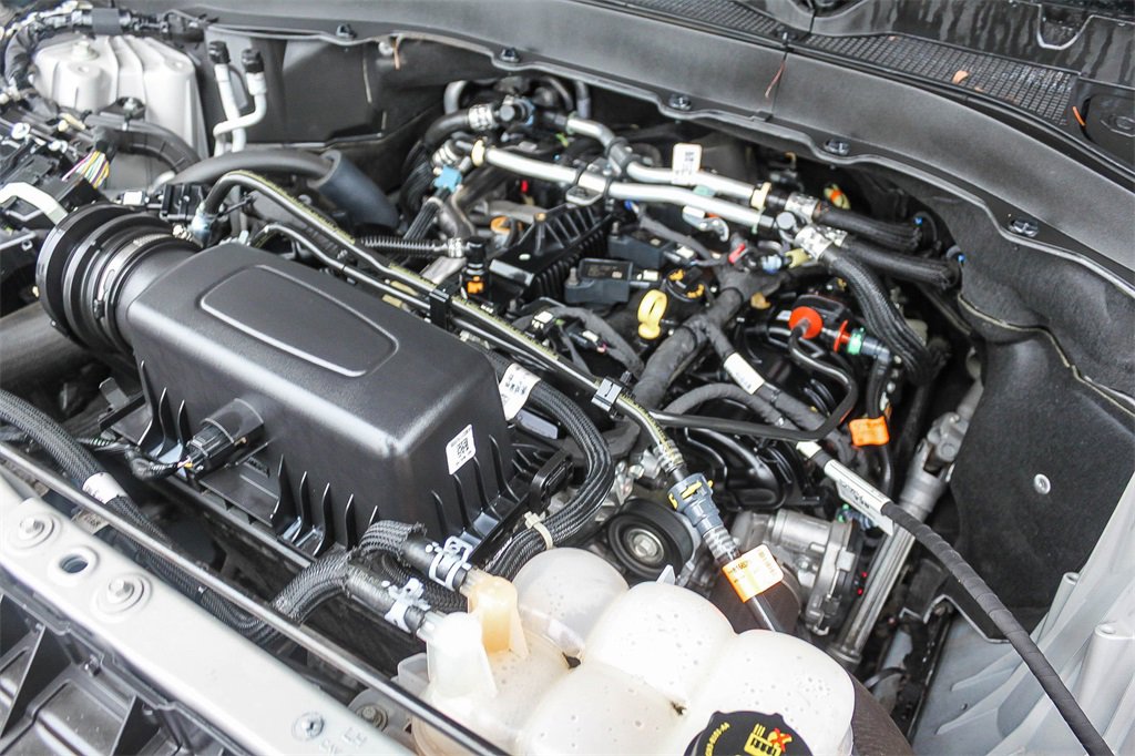 Used 2023 Ford Explorer XLT w/ Equipment Group 202A image 32