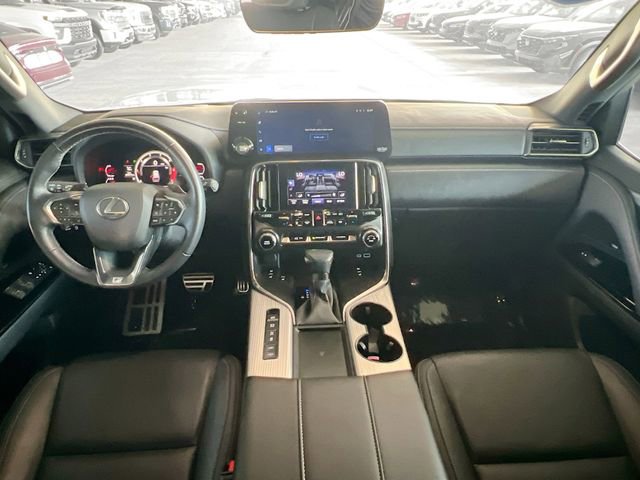 Used 2023 Lexus LX 600 F Sport w/ Accessory Package (Z1) image 28