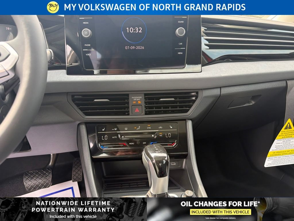 New 2026 Volkswagen Jetta SE FWD image 19