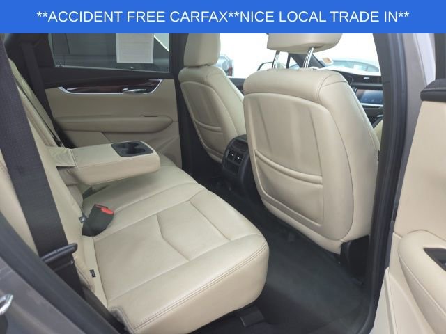 Used 2018 Cadillac XT5 Luxury image 44