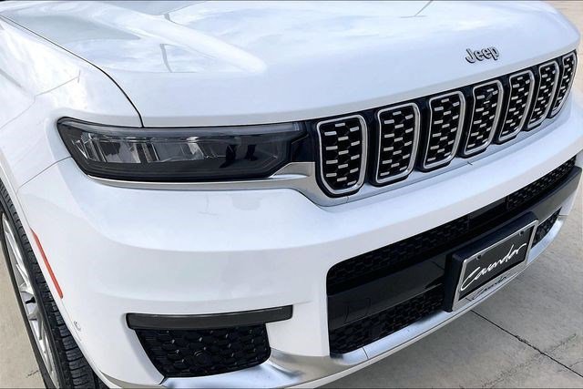 Used 2023 Jeep Grand Cherokee L Summit w/ Advanced Protech Group IV image 34